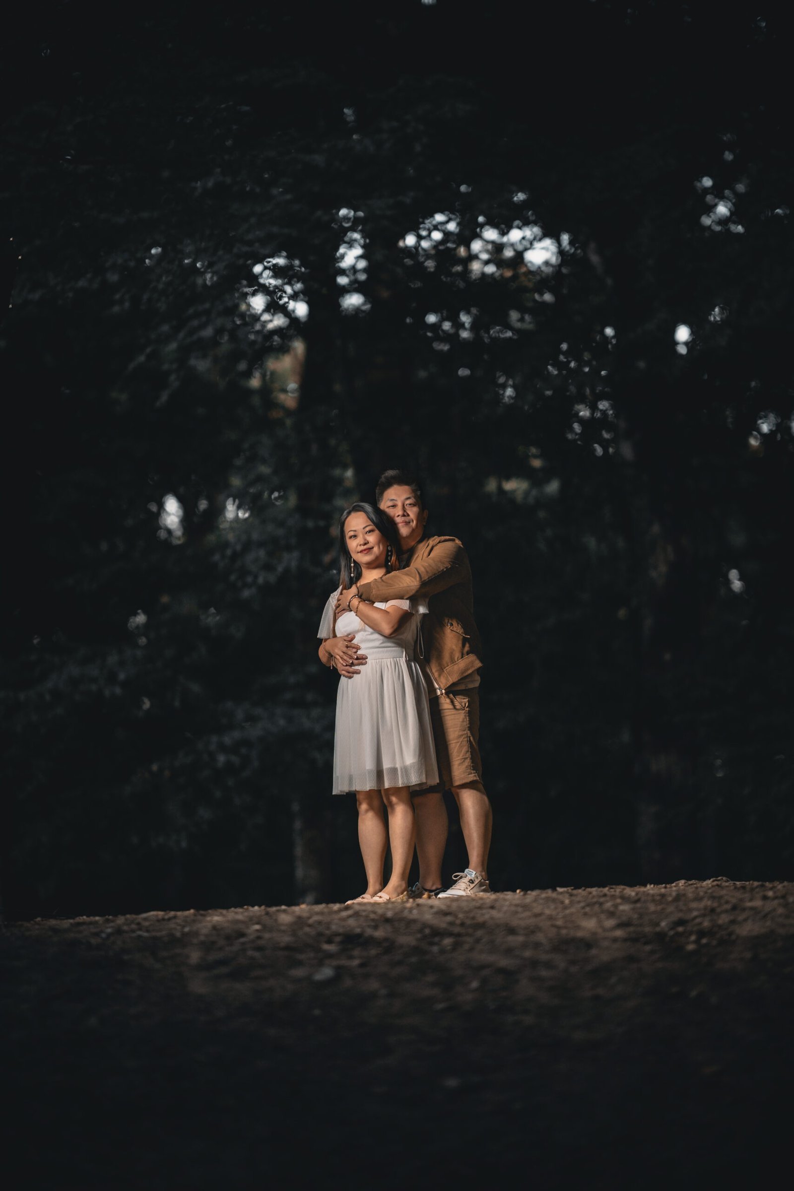 Séance photo de couple, forêt, photographie MLD Productions à Rennes