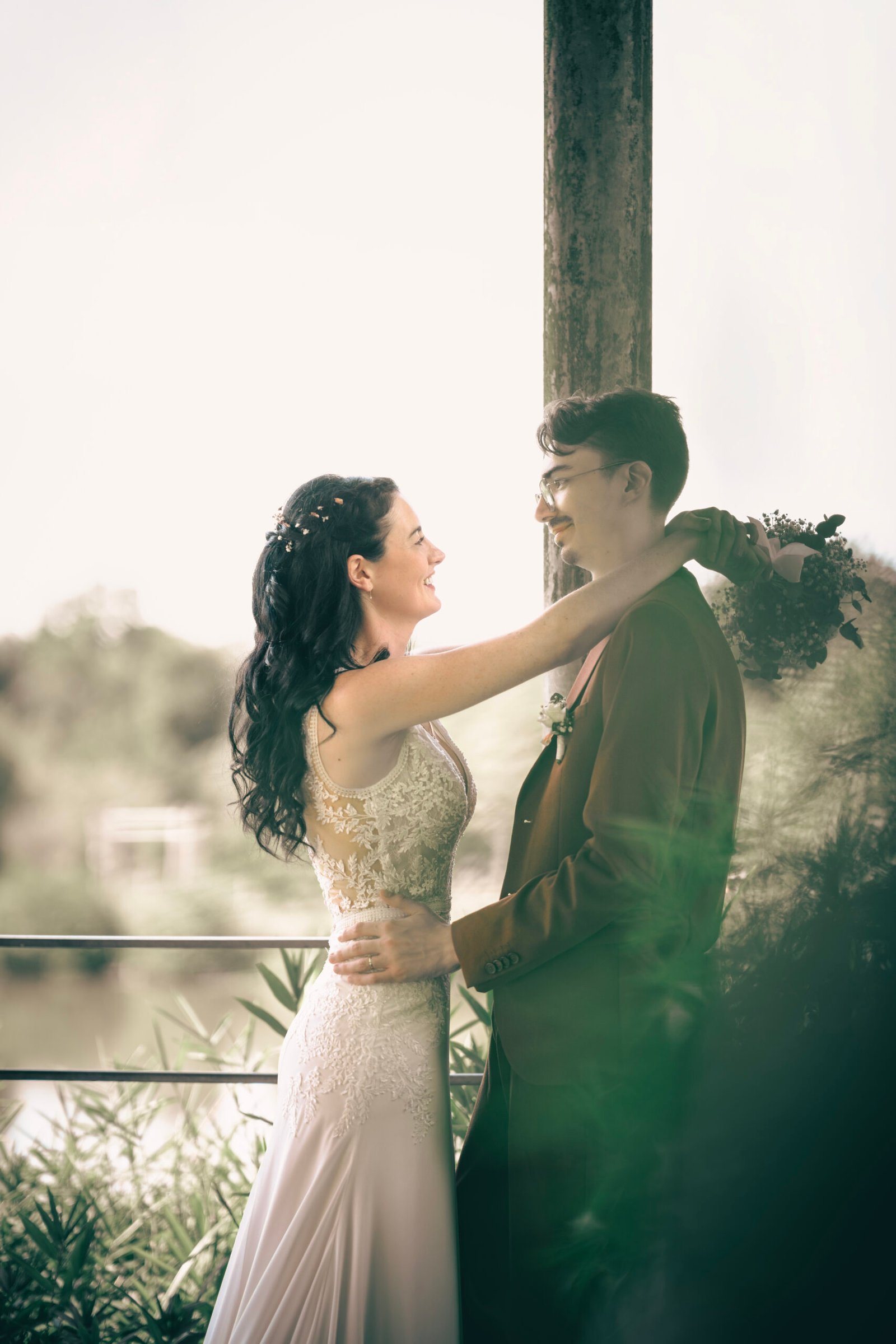 Reportage de mariage, au bord de l’eau, photographie MLD Productions à Rennes