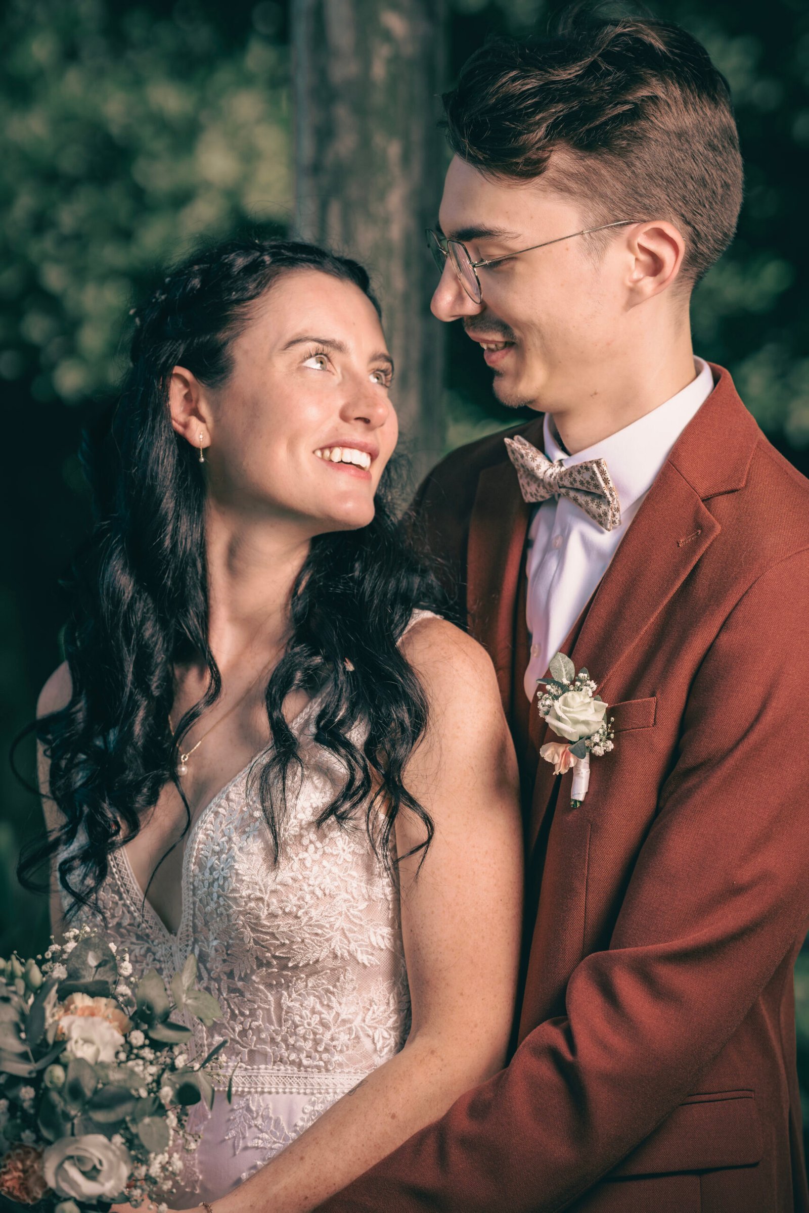 Reportage de mariage, complicité, photographie MLD Productions à Rennes